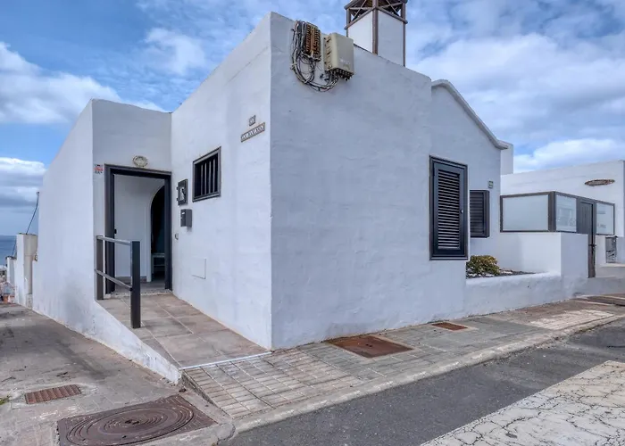 La Marisma - By Lanzarote *