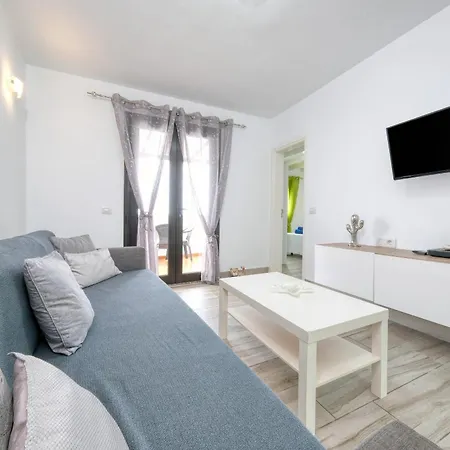 Bungalow La Marisma - 600M To The Beach By Lanzarote Vacation Homes * Puerto del Carmen